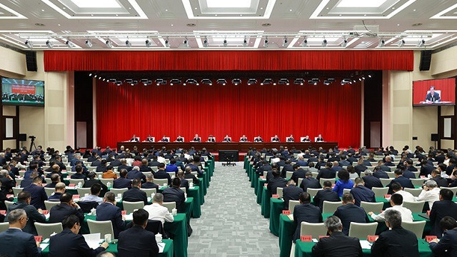 全区干部大会召开 深入学习贯彻习近平总书记重要...