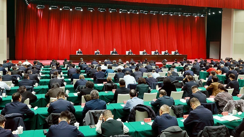 陈小江在自治区宣传部长会议上强调 聚焦文化强区...